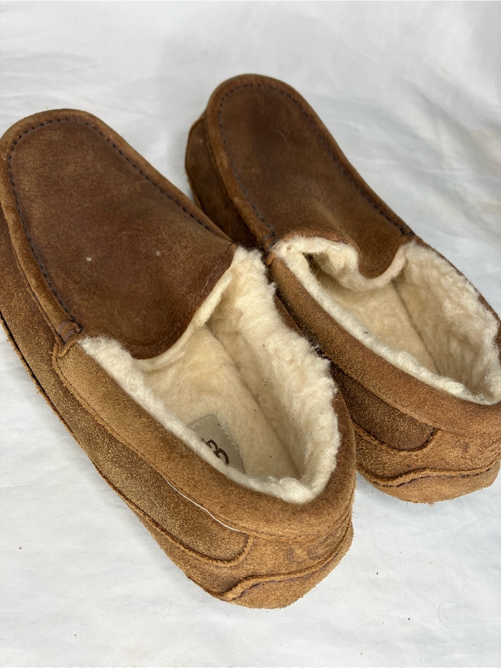 Ugg Ascot Shearling slipper 7 like new men’s